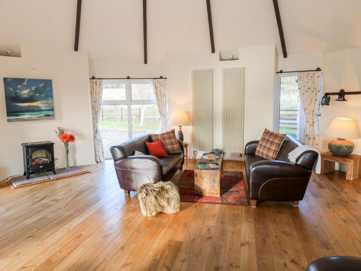 The Roundhouse Villa Auchterarder Buitenkant foto
